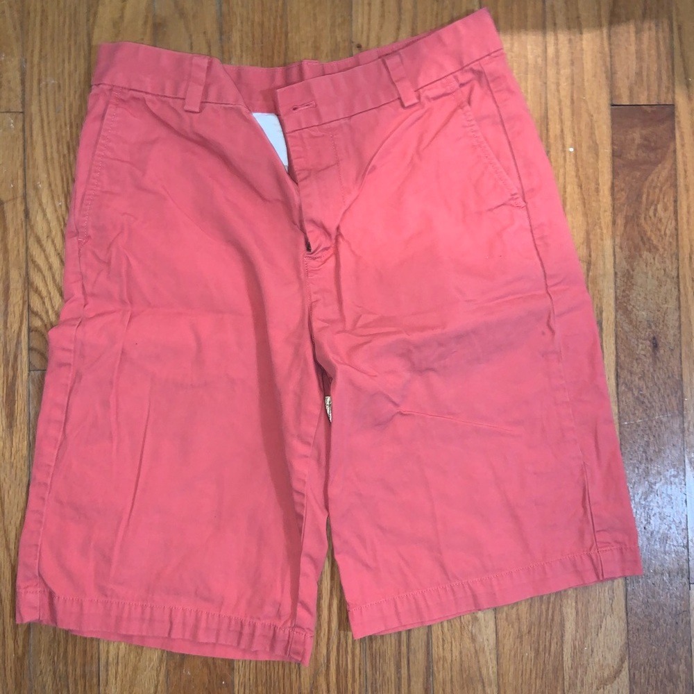 Vineyard vines shorts